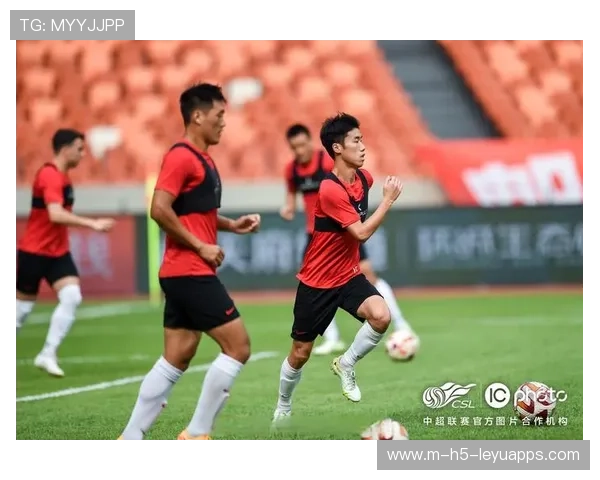 中超联赛球队战术分析与应用案例，中超首阶段团队制胜